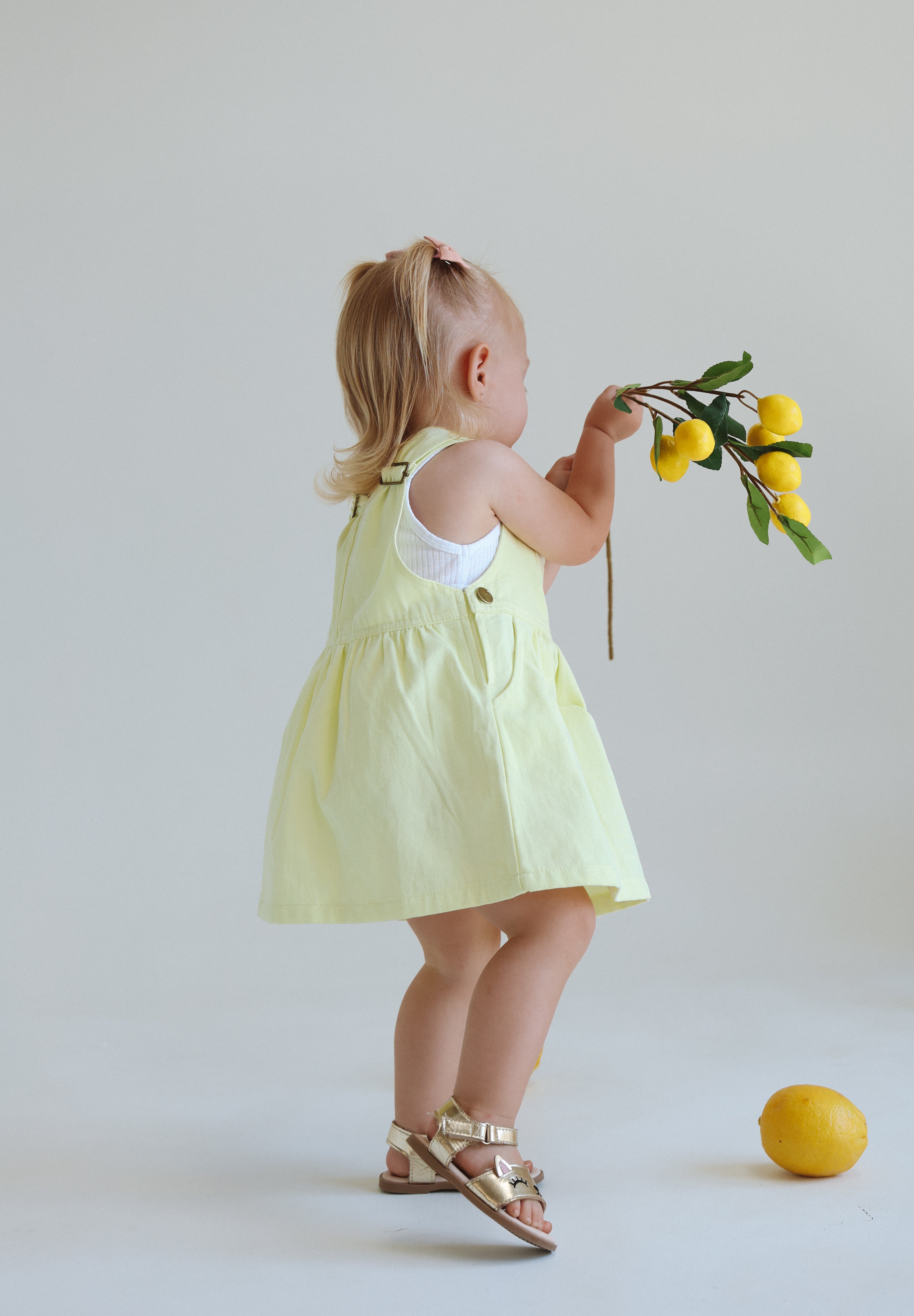 CHLOE OVERALL DRESS - LEMON